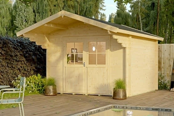 Holzhaus aus Blockbohlen 