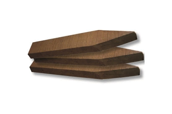 Pfähle aus Bongossi, sägerau, naturbelassen 