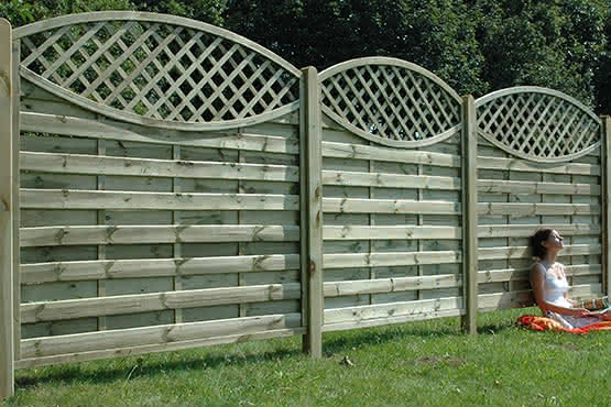 Bogendichtzaun Monegro 180x180/161 cm mit Rankgitter KDI Struktur 180 x 180/161 cm mit Rankgitter | KDI Struktur