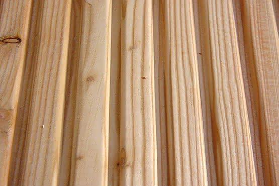 Terrassendielen Lärche naturbelassen genutetes Profil 38x145 mm 