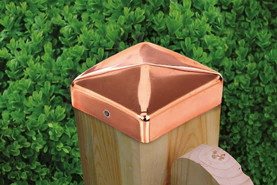 Pfostenkappen aus Metall für 90x90 mm Pfosten 