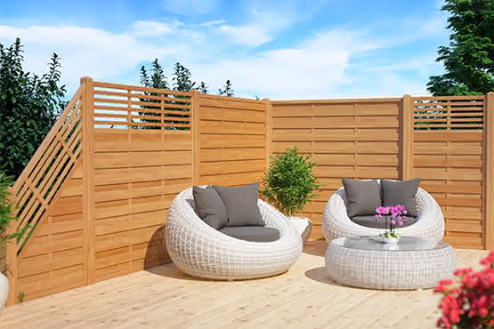 Sichtschutzzaun Bangkirai, FSC-zertifiziert (FSC 100%), Flores 90x180 cm mit Ziergitter ca. 90 x 180 cm mit Ziergitter