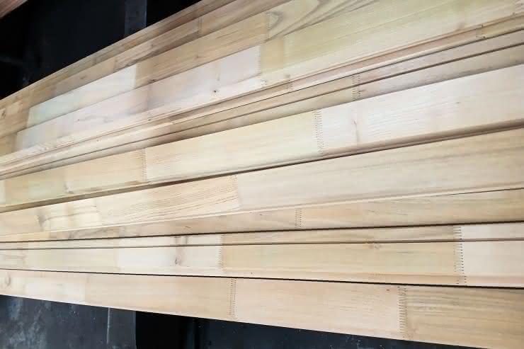 Rhombusprofil TIGA  Robinie, keilgezinkt