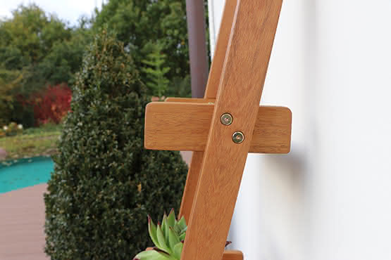 Leiterregal Hylte aus Eukalyptus-Holz, FSC-zertifiziert (FSC 100%) 