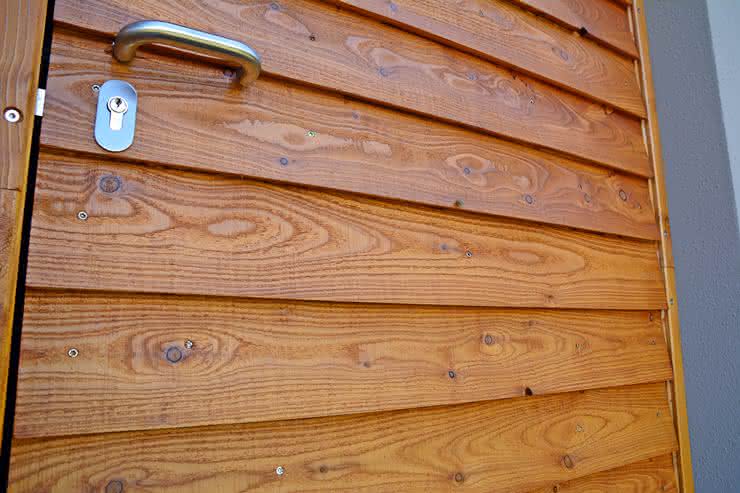 Europäische Lärche Fassadenprofil fein gesägt, naturbelassen 