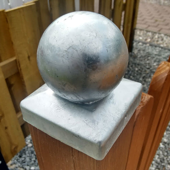 Pfostenkappen aus Metall für 90x90 mm Pfosten 