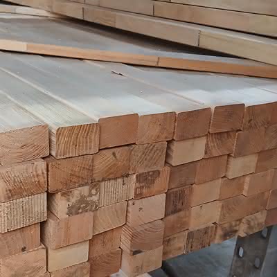 Robinie Unterkonstruktion 40x60 mm keilgezinkt in UK-Qualität, FSC-zertifiziert (FSC 100%) 