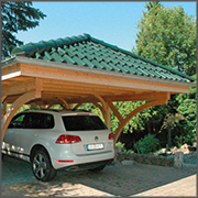 Carport mit Walmdach